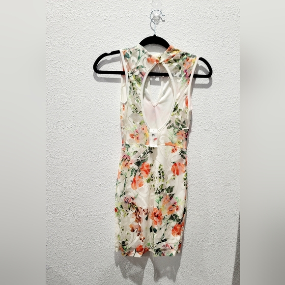 Privy Floral Mini Dress - Picture 2 of 4